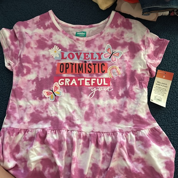 girls tie dye shortalls 365kids Garanimals size 5 NWT and size 8 tshirt bundle - Picture 4 of 5